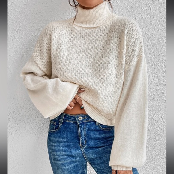 Cozy Turtleneck Reservable Twist Criss Cross Front Back Long Sleeve Sweater Top - Picture 4 of 6